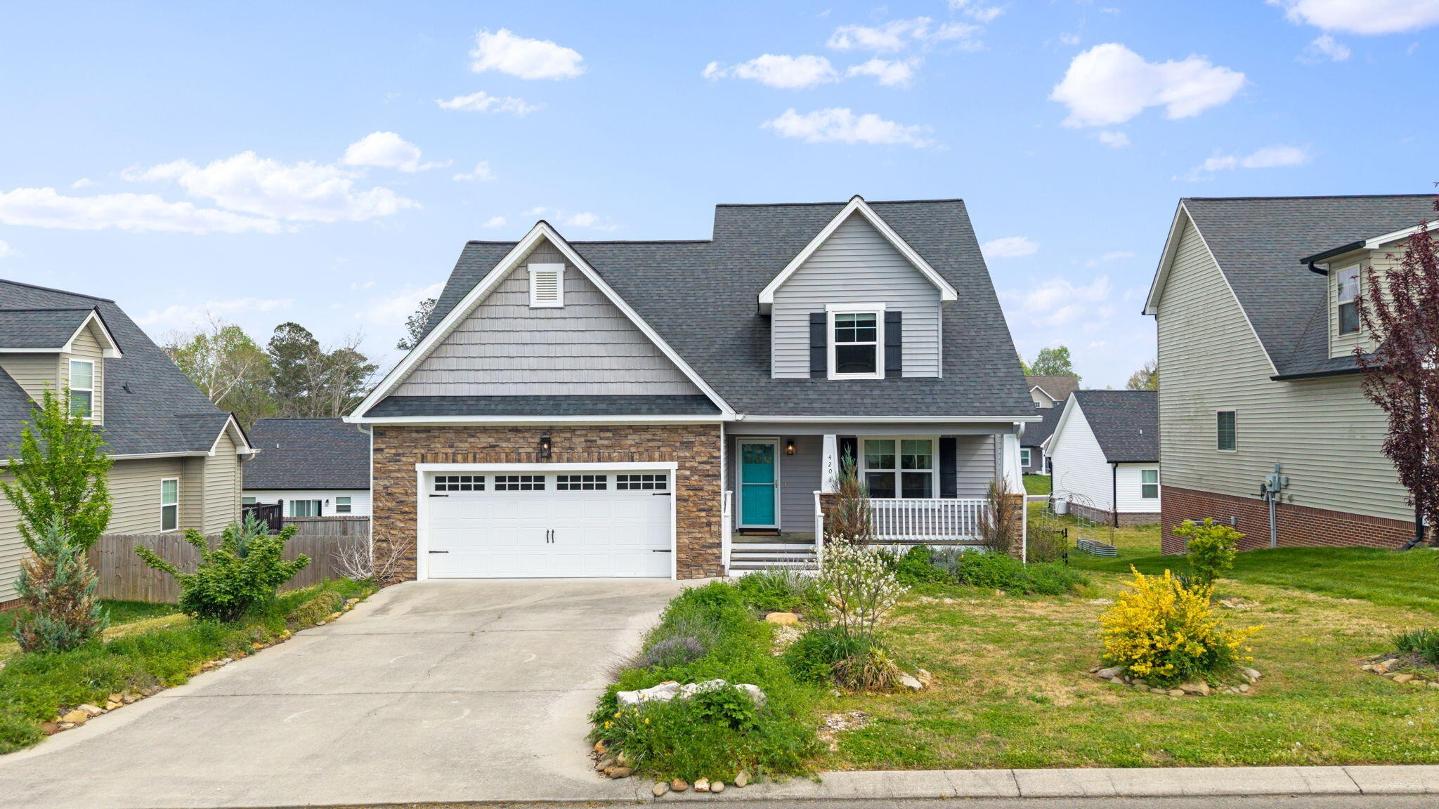 420 Cedar Hill Lane NW