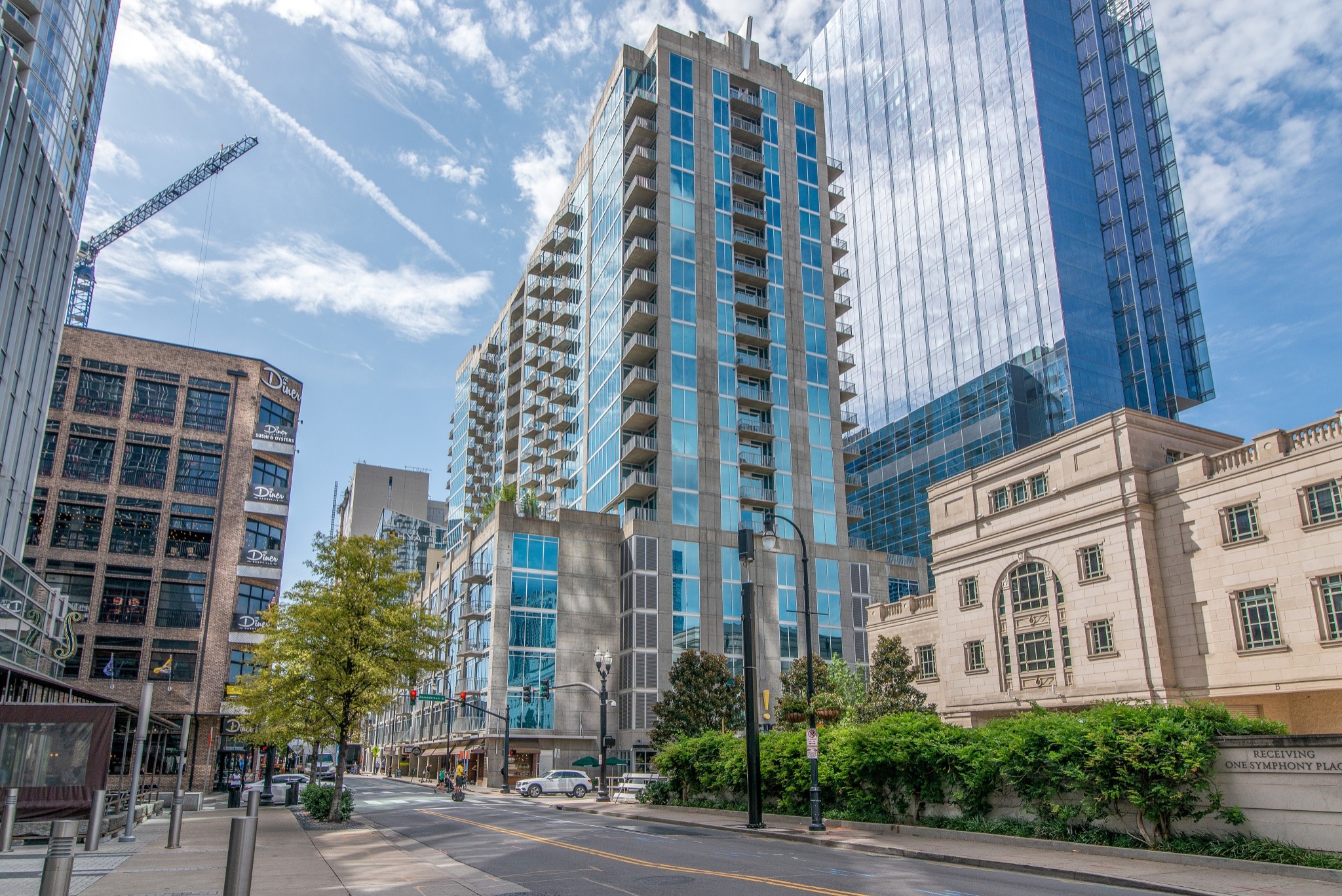 301 Demonbreun St 1506