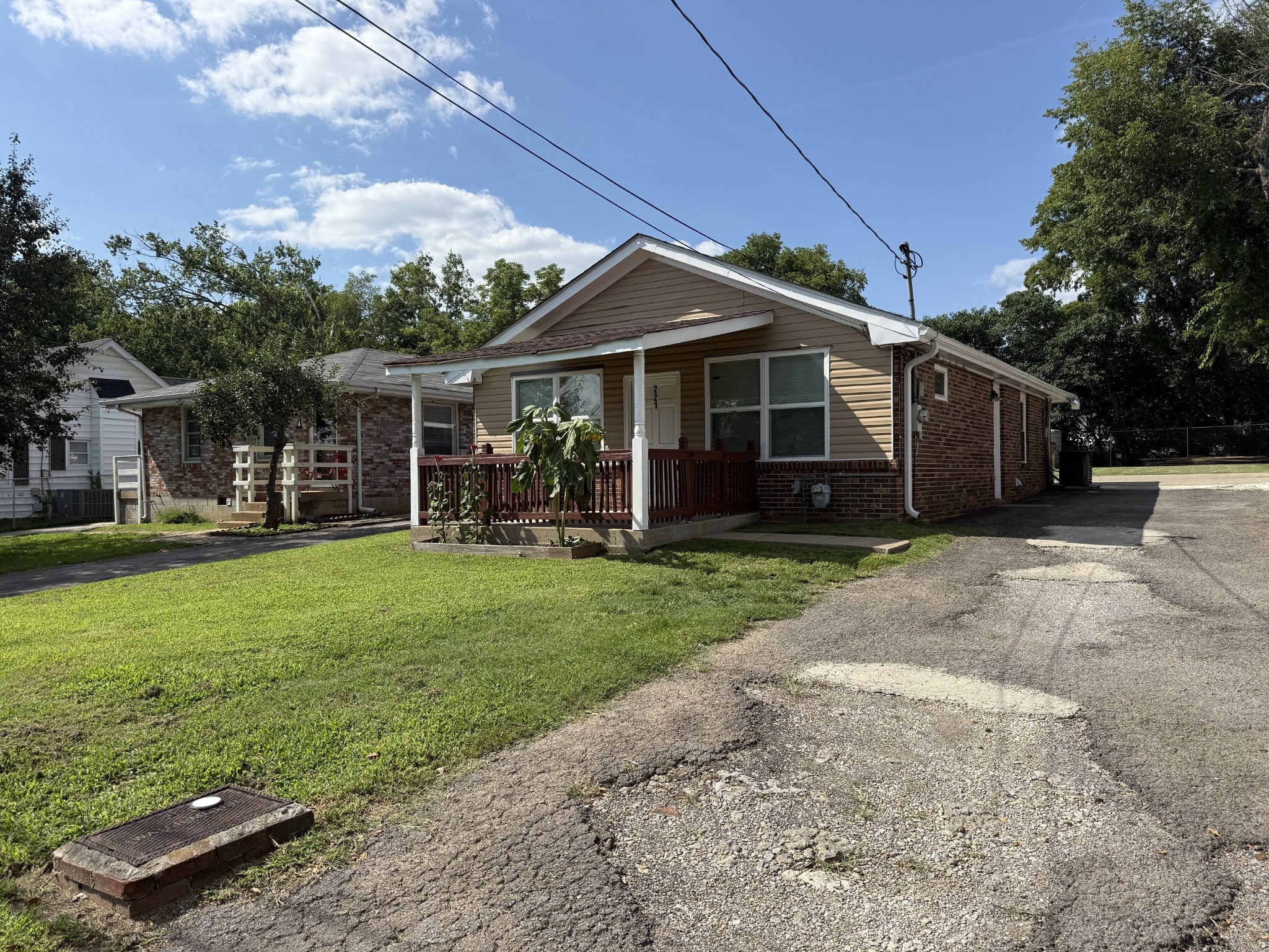 221 Duling Ave