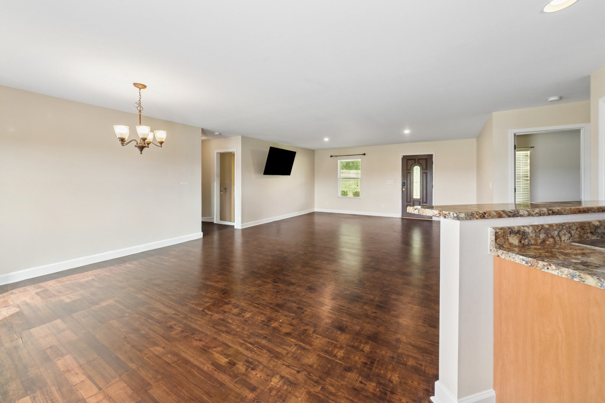 3335 Highway 231 S