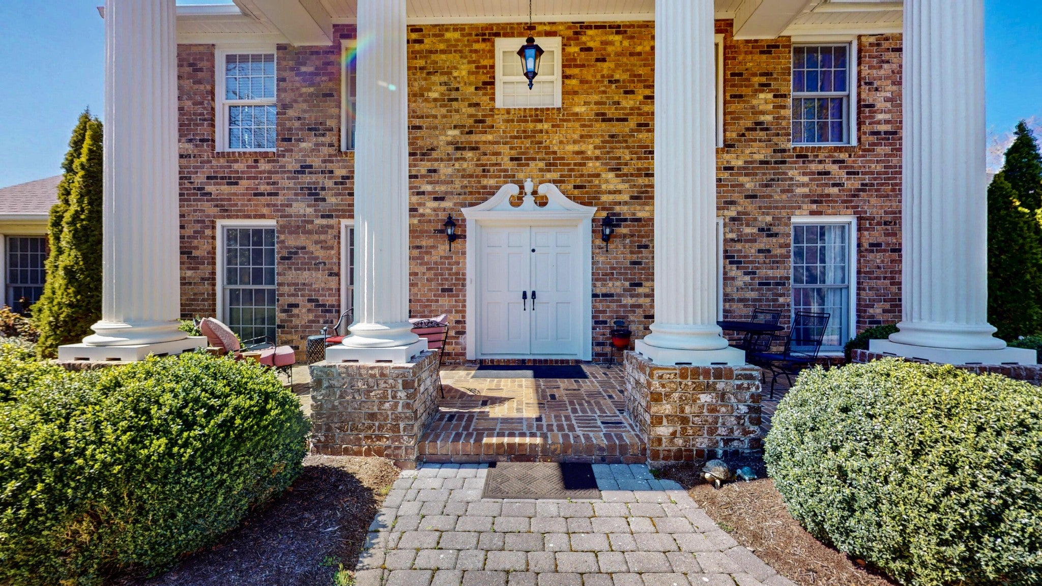 3700 Moreland Drive NE