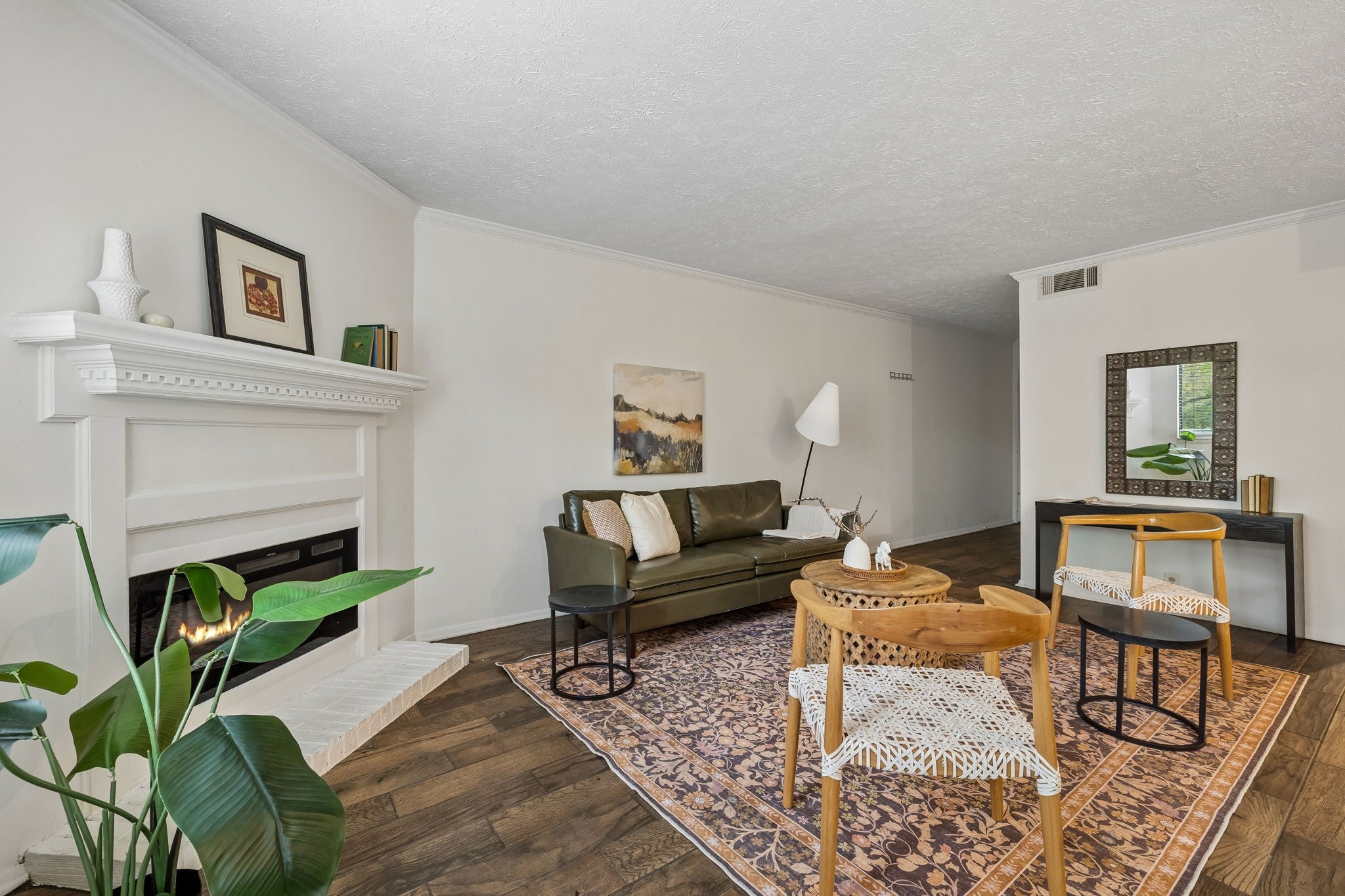 5304 Edmondson Pike 1