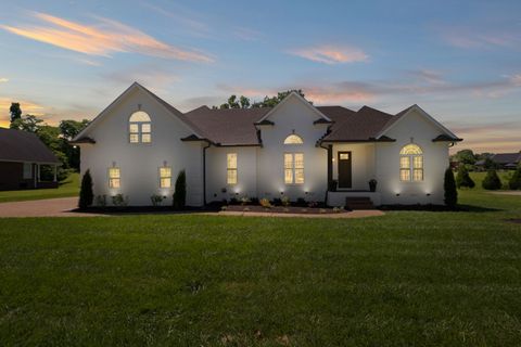 518 Lexington Dr Lebanon TN 37087