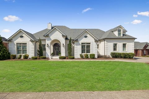 121 Tattnall Ct Gallatin TN 37066