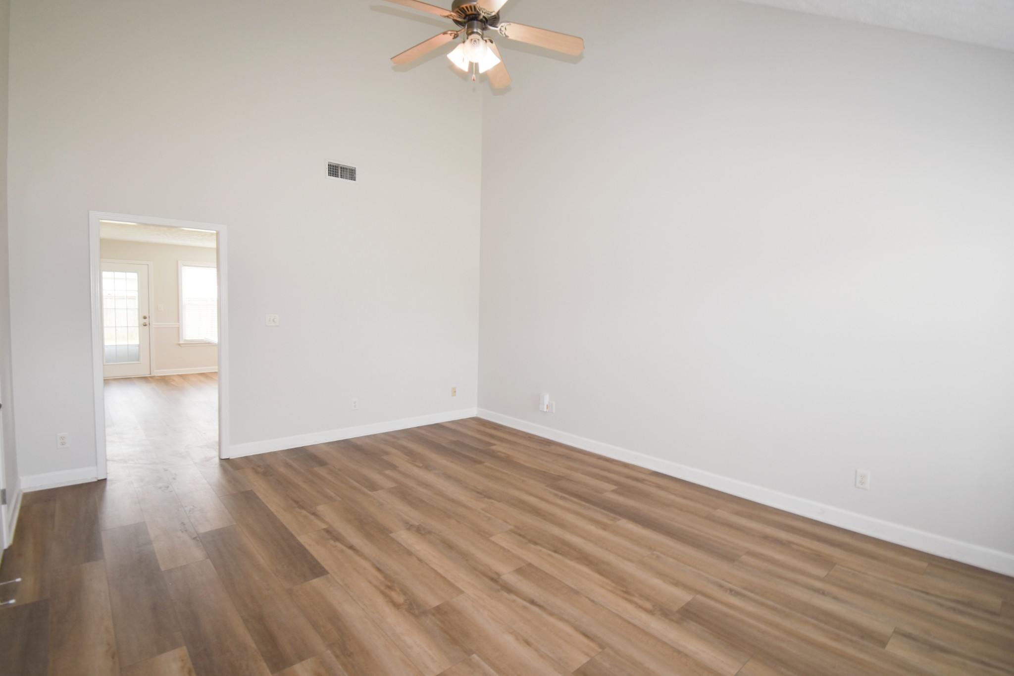 2071 Sparco Cir