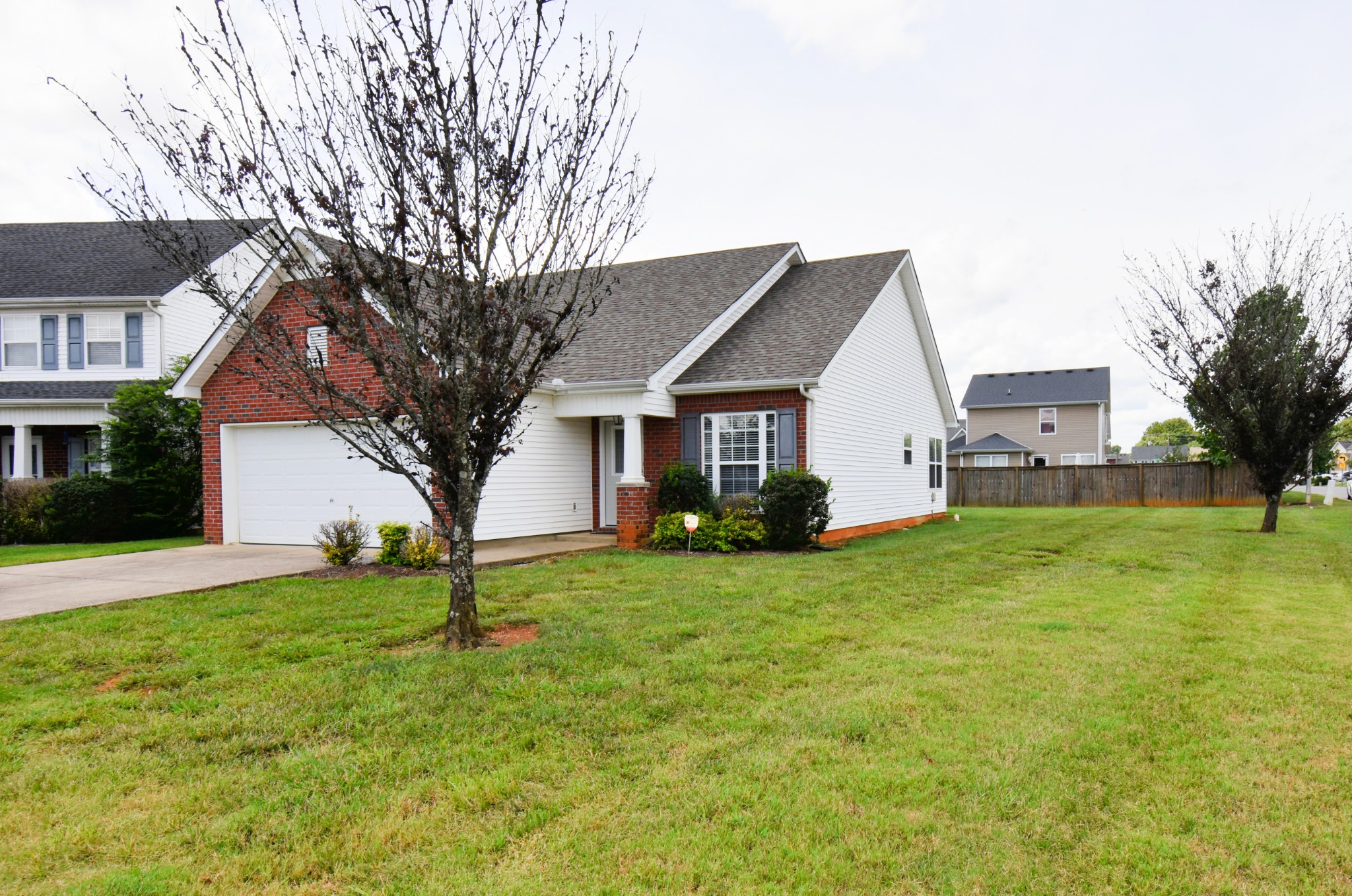 2071 Sparco Cir