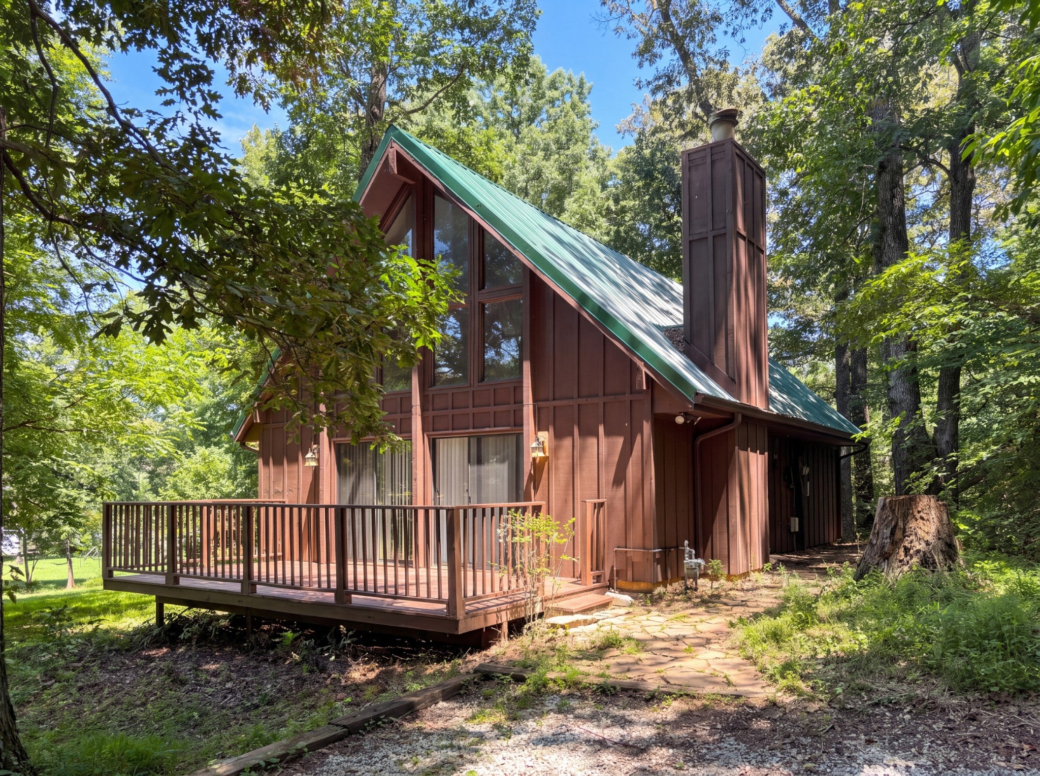 240 Shawna Ln