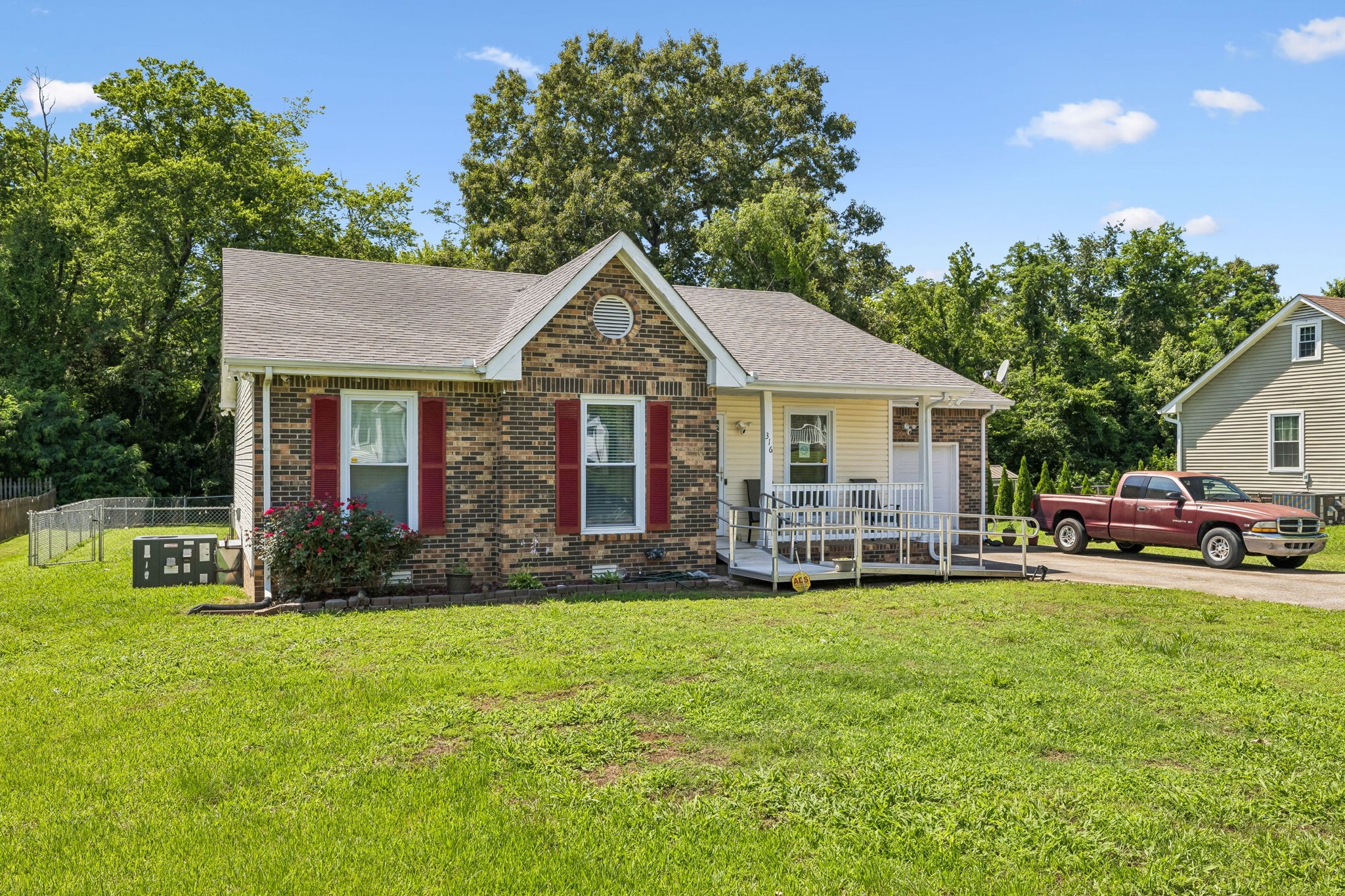 316 Kelsey Dr