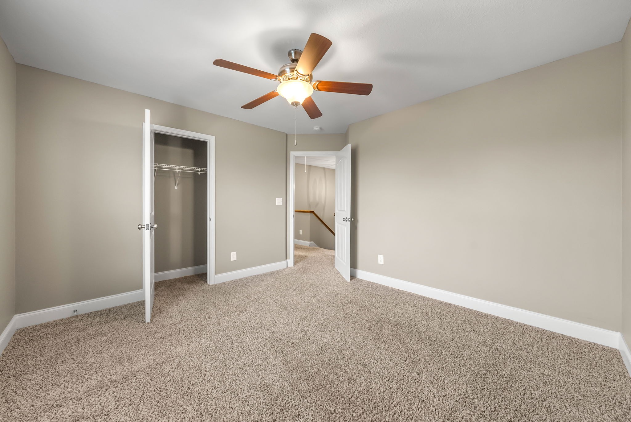 Clarksville, Tennessee 37042, United States, 3 Bedrooms Bedrooms, ,3 BathroomsBathrooms,Residential,Active,191516