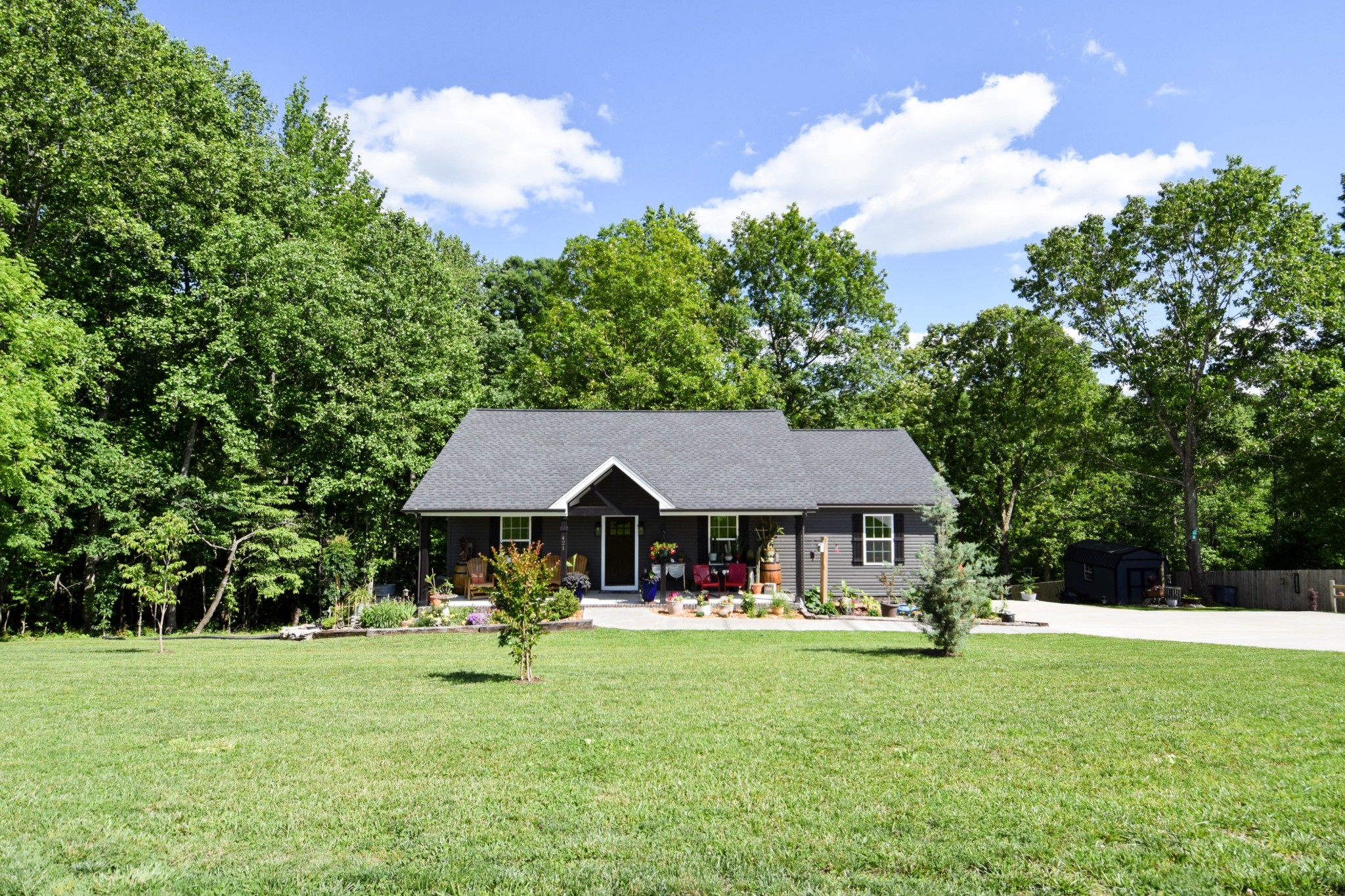 421 Marlin Ln