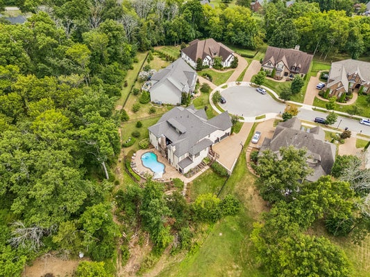 2231 DUNBLANE LN, FRANKLIN, TN 37069 - Image 4fb32f4e2b660c8ac2f7e3ab639db9ae/2307292295