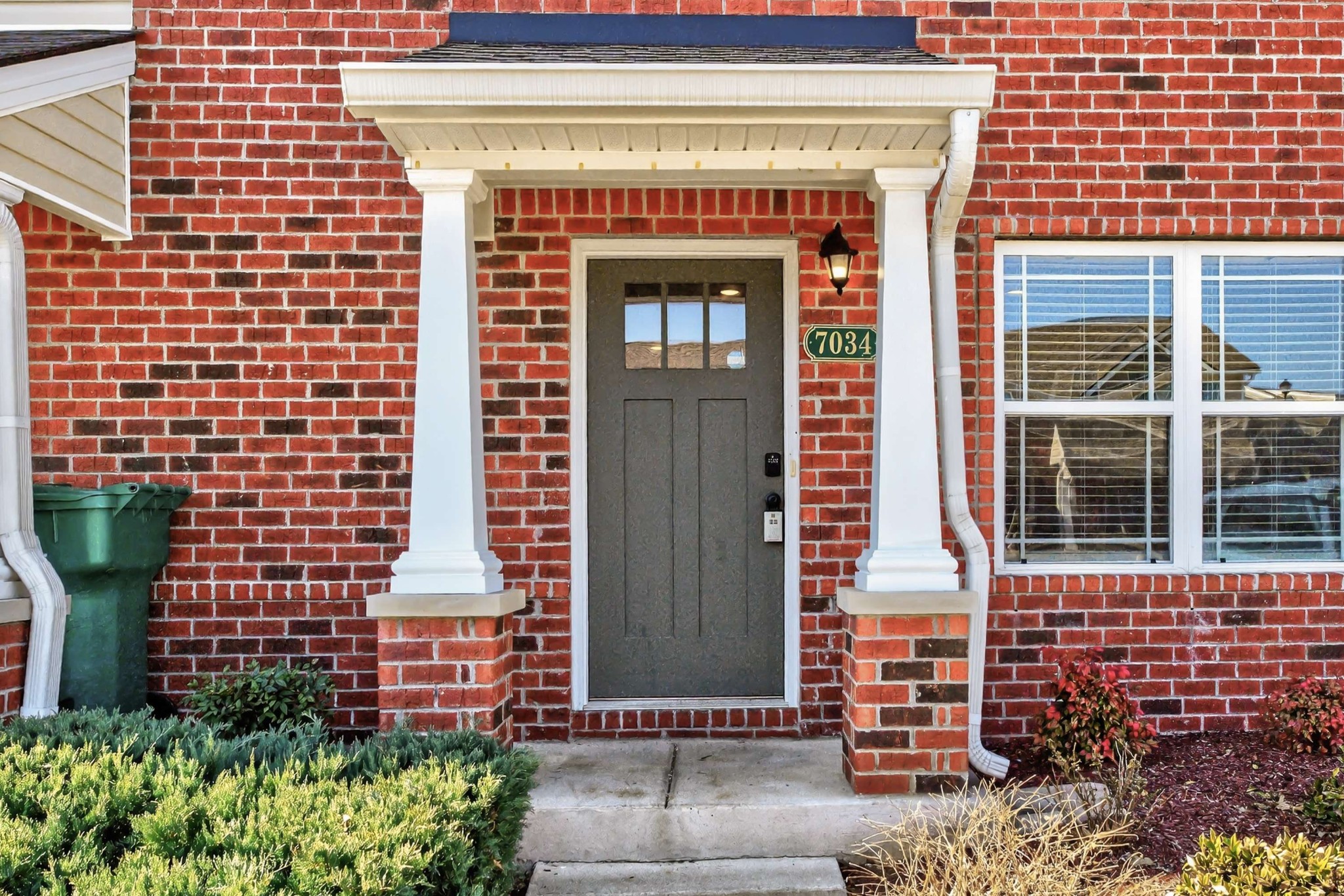 7034 Magnolia Crossings