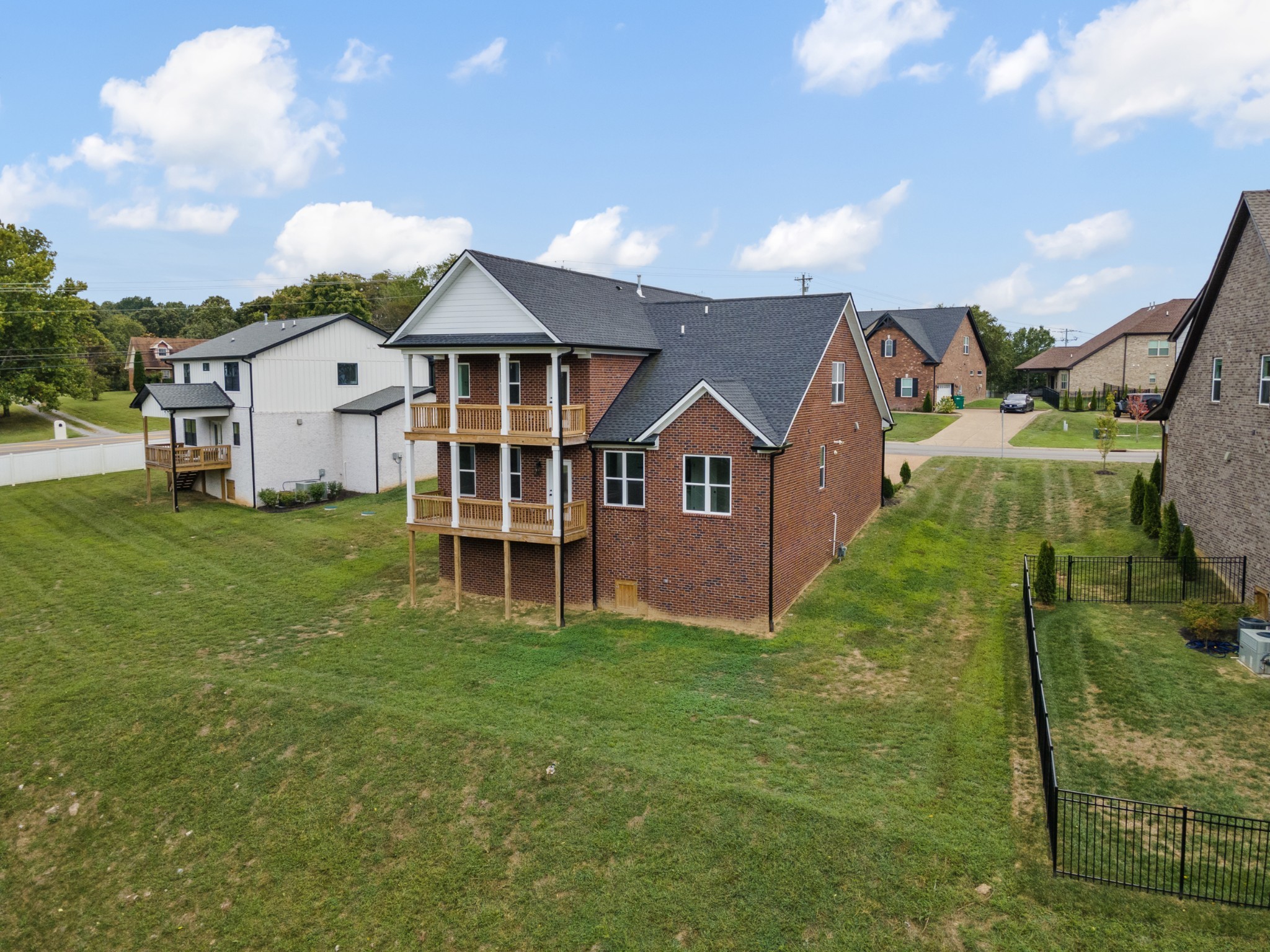 102 Stewarts Landing Dr