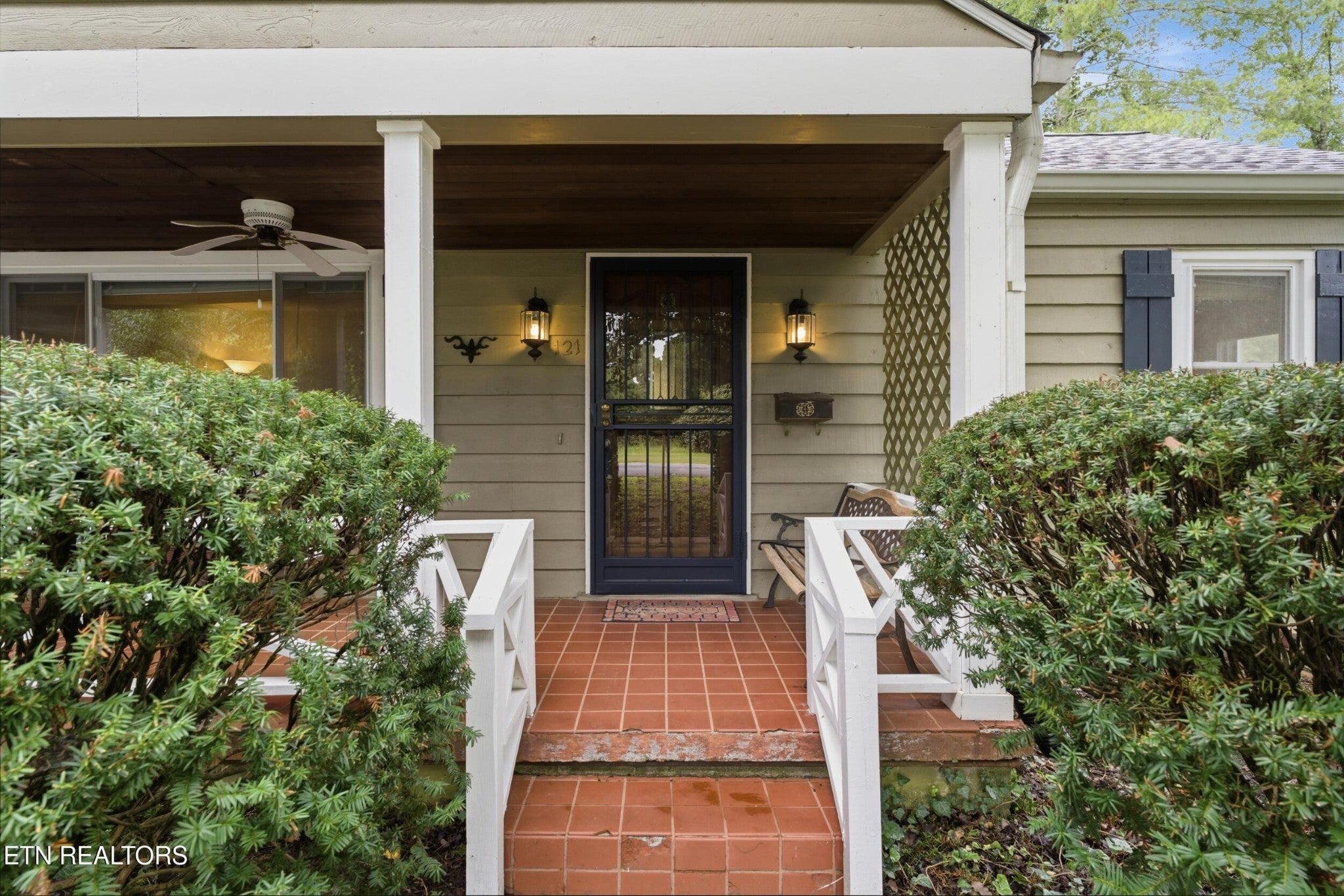 121 Salem Rd