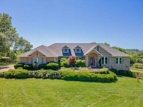 4095 Indian Hills Rd Columbia TN 38401