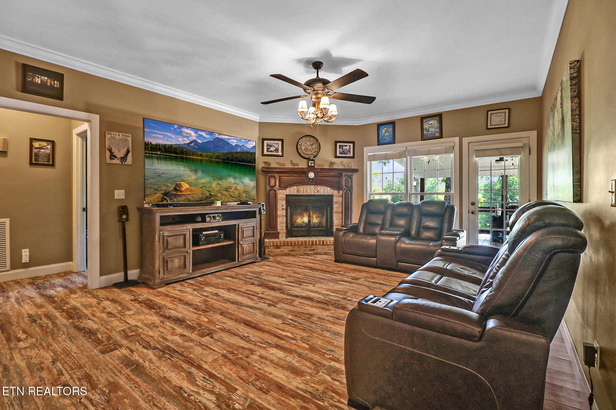 504 Ridge Top Drive