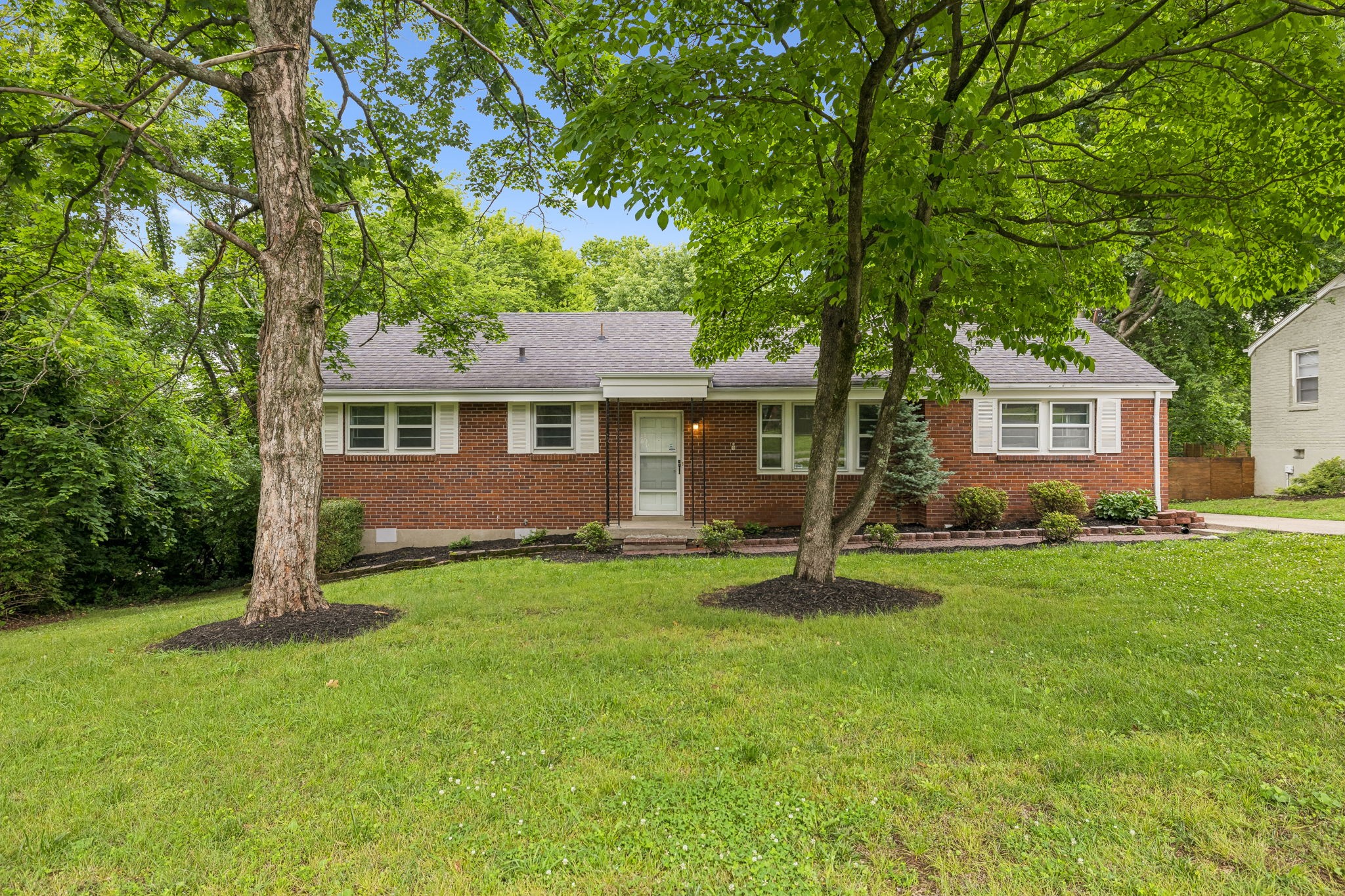 2624 Emery Dr