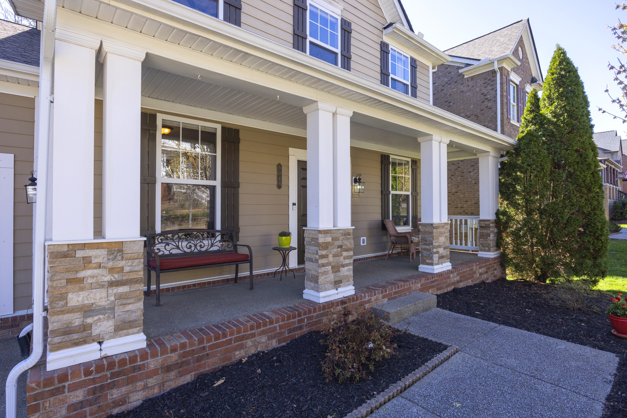 5040 Falling Water Rd