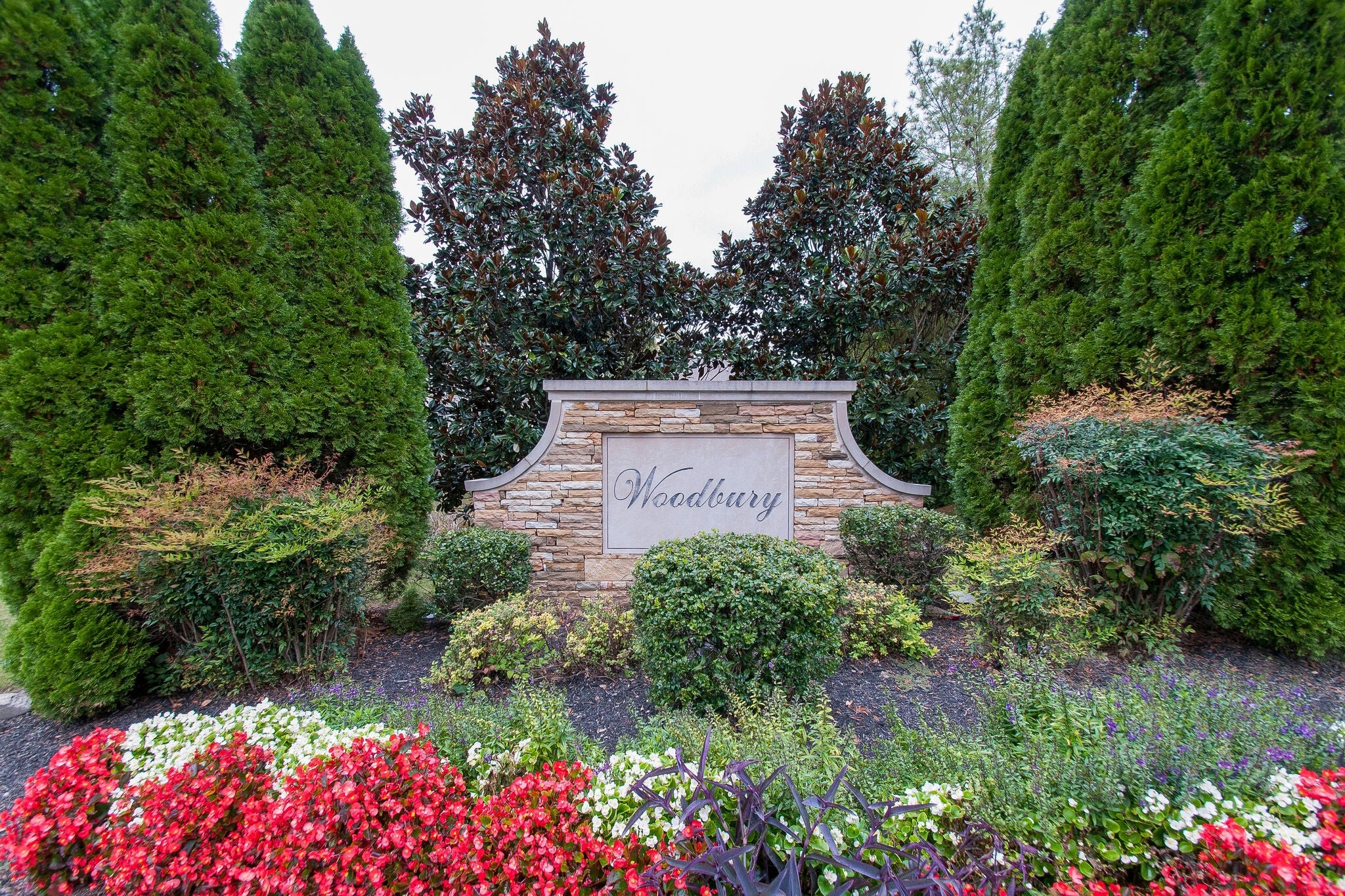 2.0-bed rental at 1138 Woodbury Falls Ct