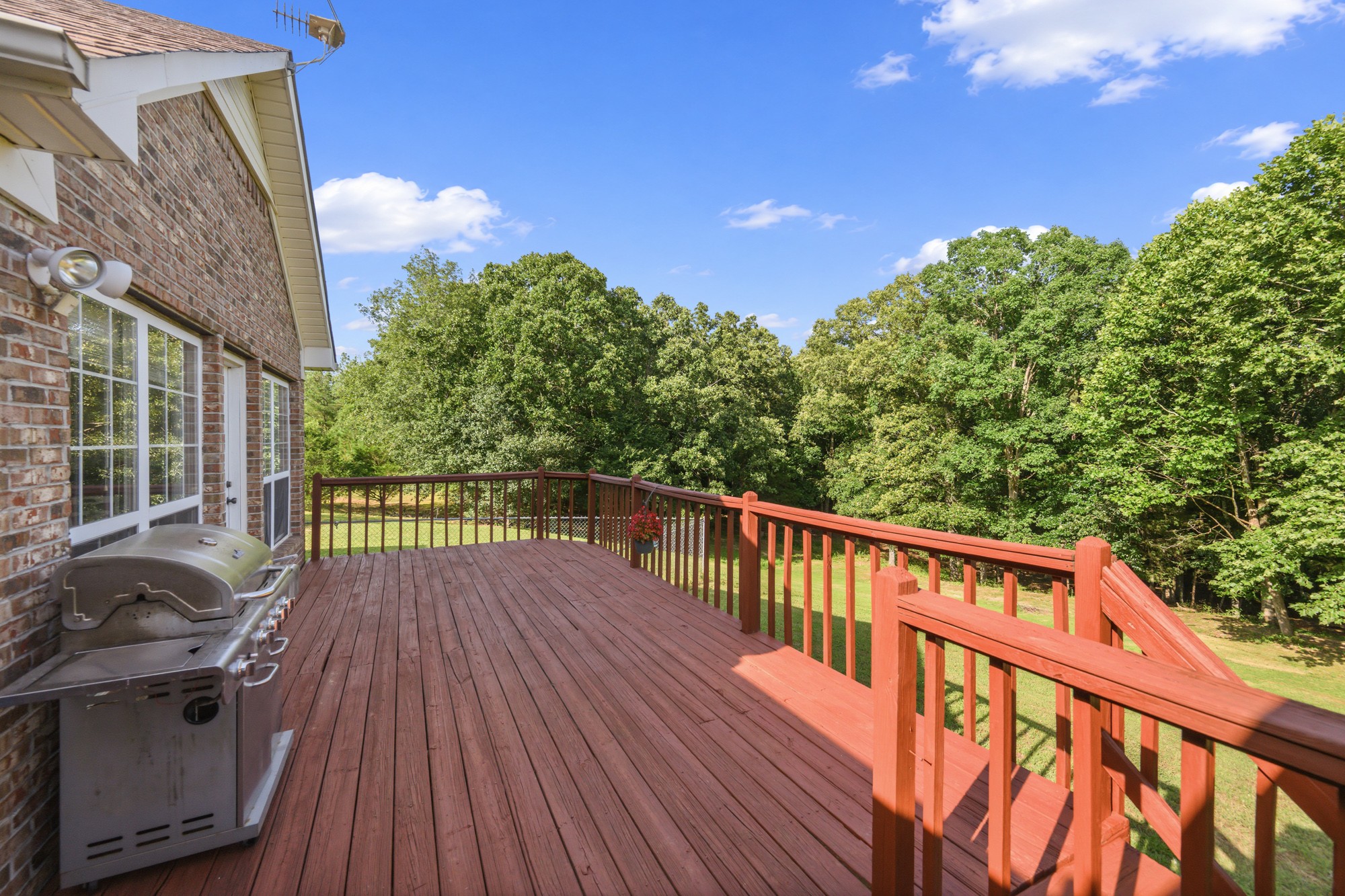 2665 Feather Ridge Rd