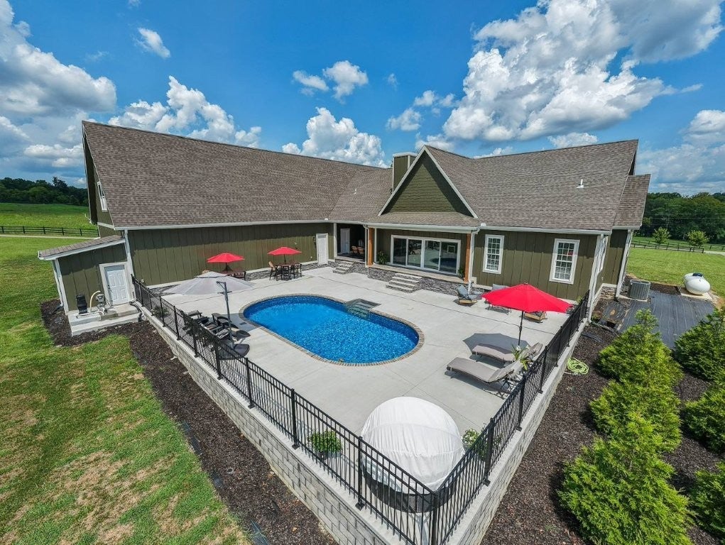 121 Wartrace Creek Rd