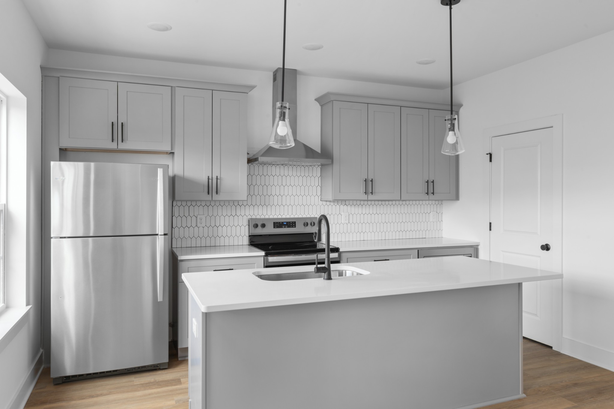 700 N DuPont Ave #329