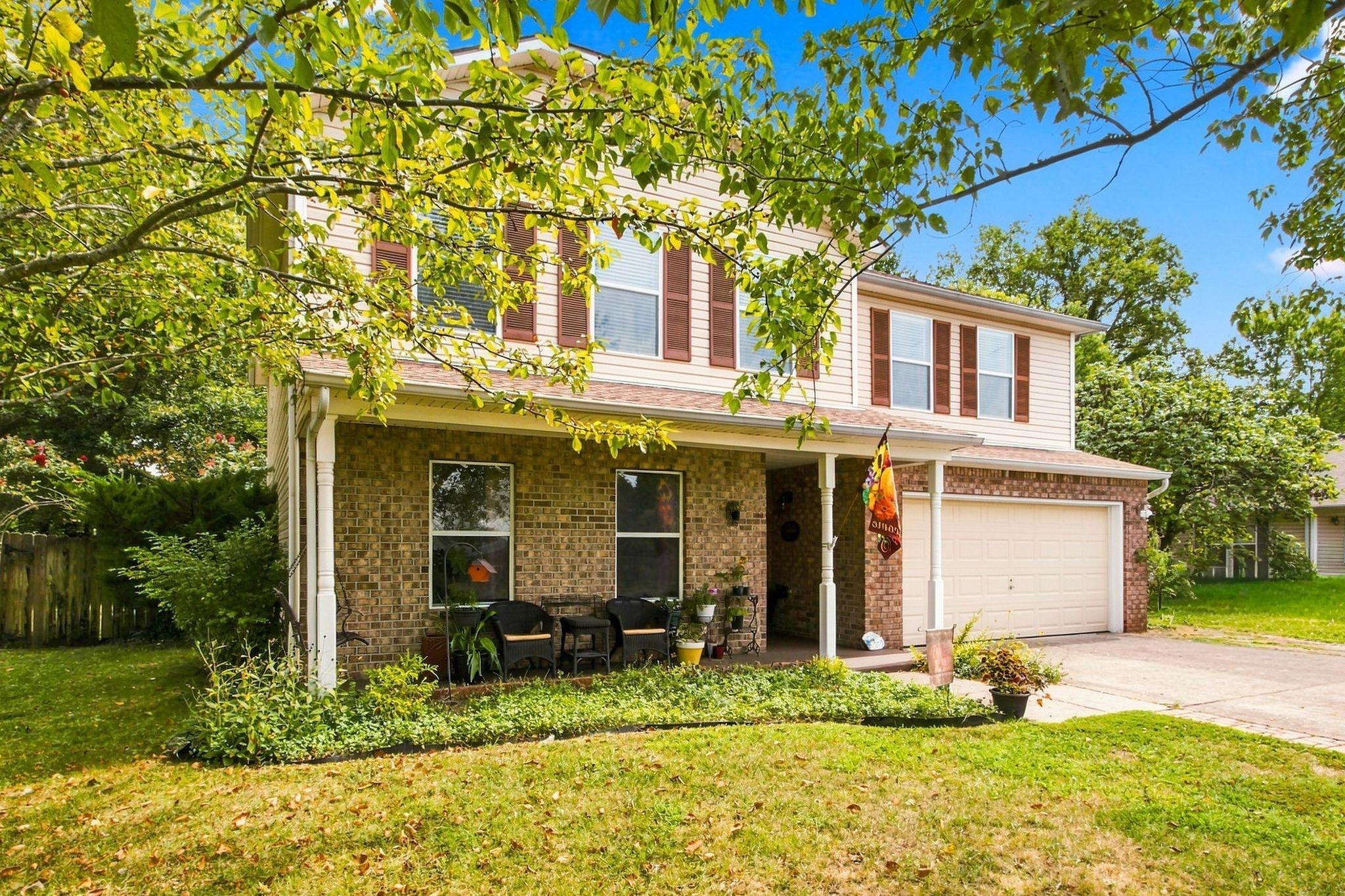4-bed home for sale in Thompsons Station, TN 37179, 2769 Sutherland Dr 2769 Sutherland Dr, Thompsons Station TN 37179 4-bed home, photo 2 of 46