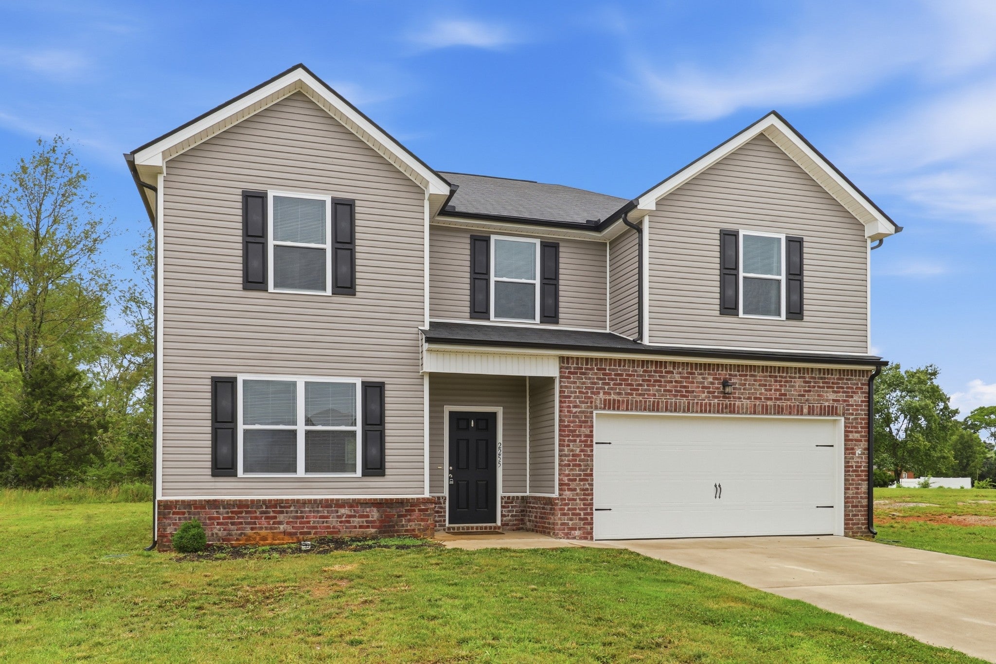 2255 Viking Ct