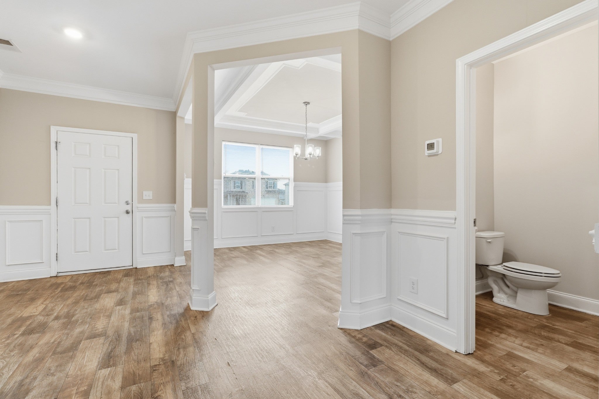 2255 Viking Ct