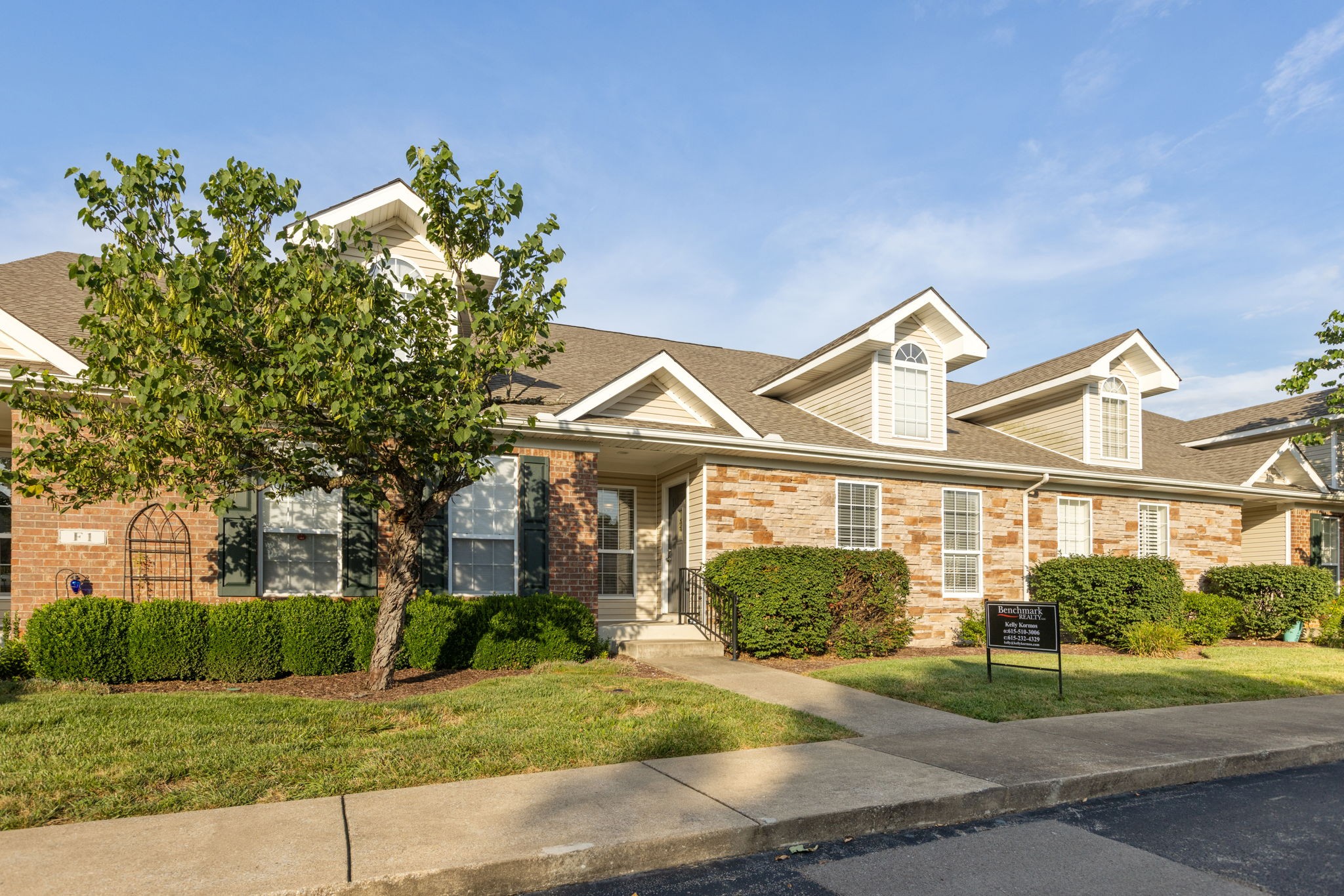 800 Browns Ln F2