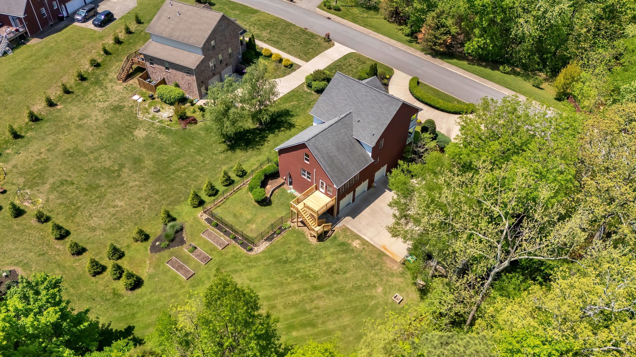 1012 Carrs Creek Blvd