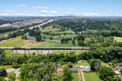214 Riverside Dr Nashville TN 37206