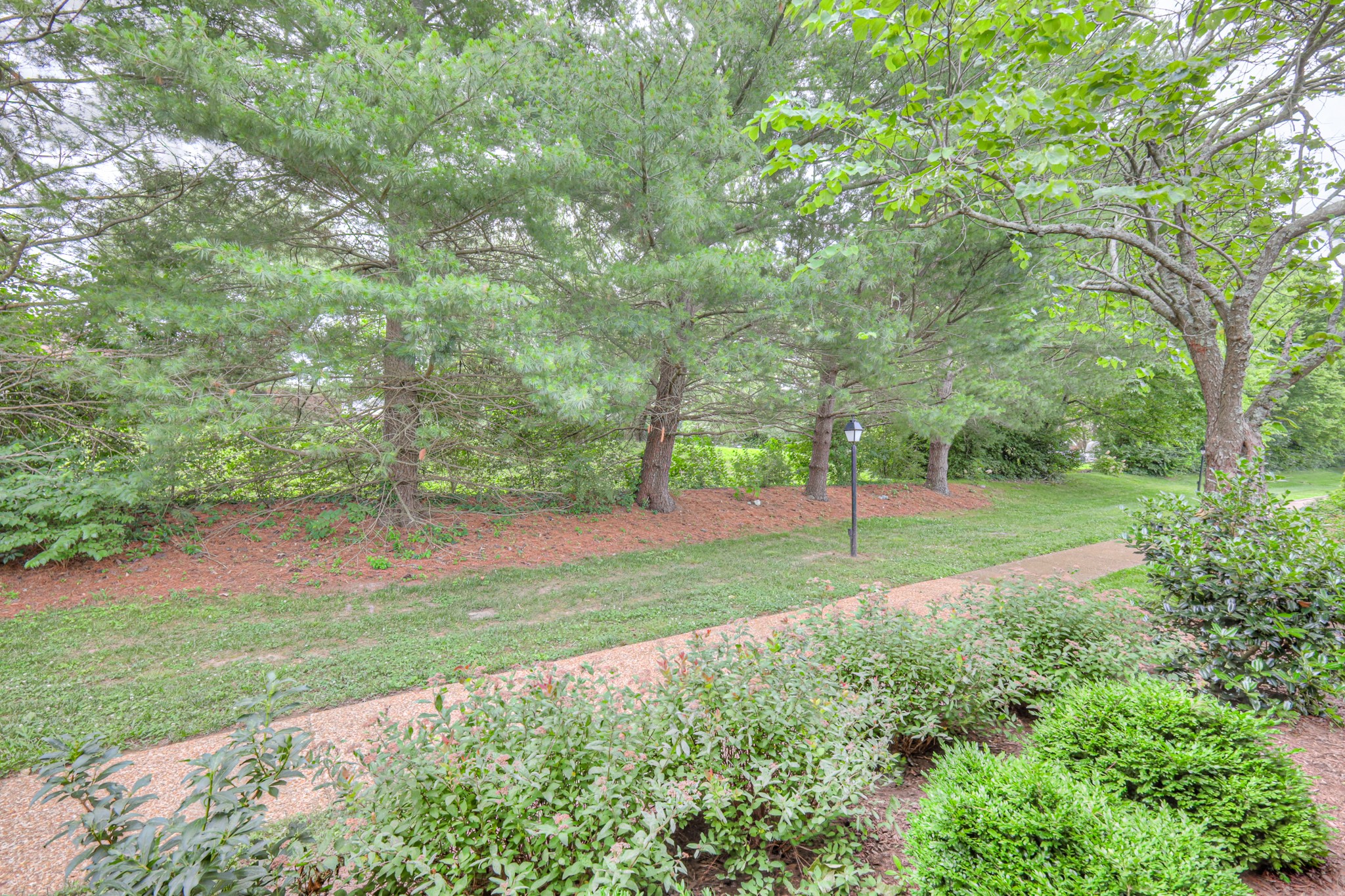 8076 Sunrise Cir