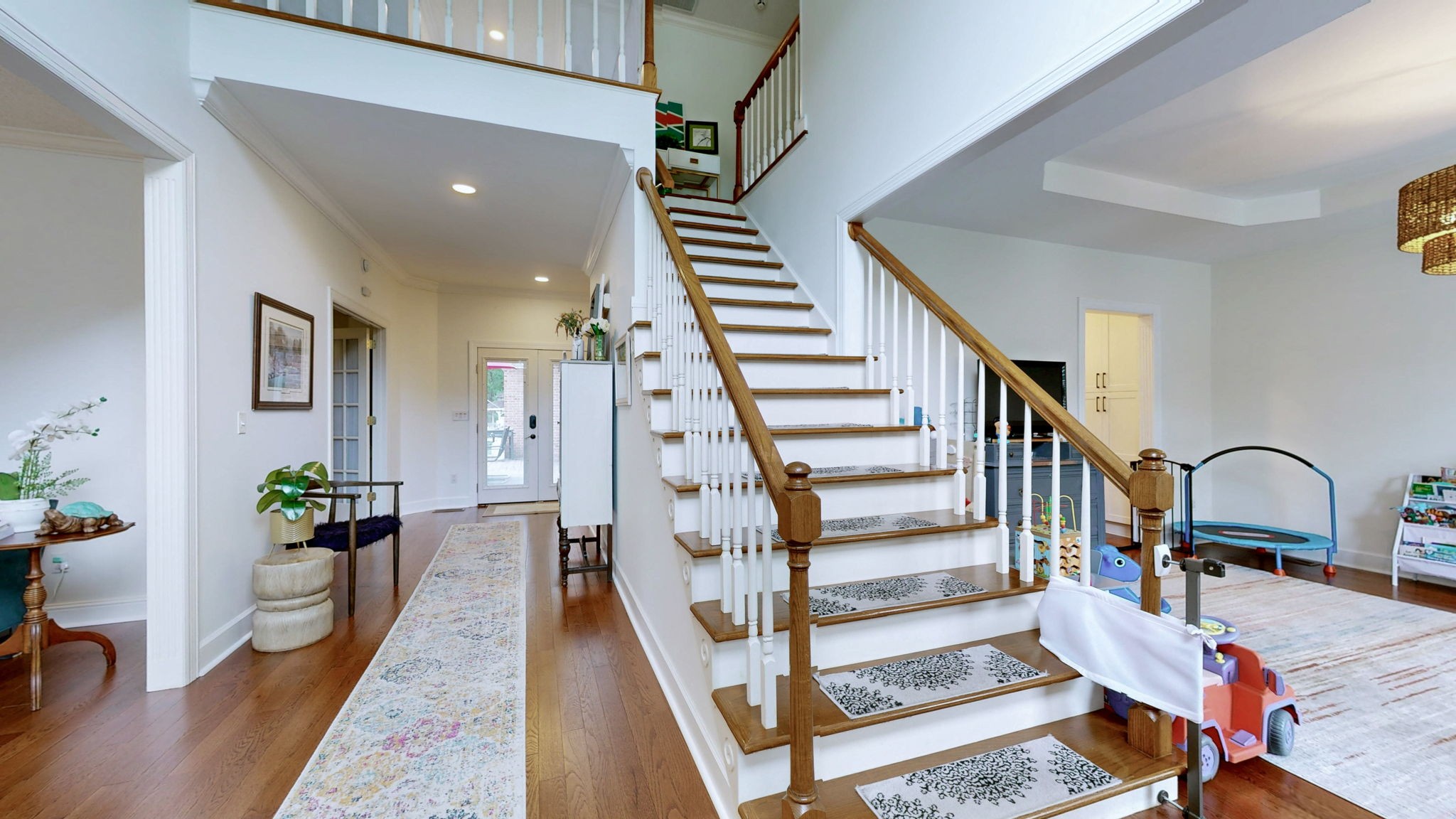 114 Blantonwood Dr