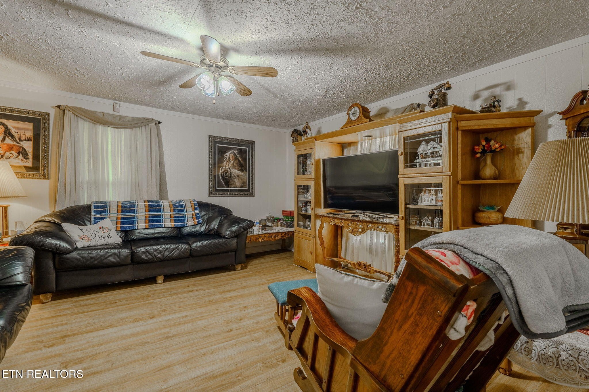1208 Bales Rd