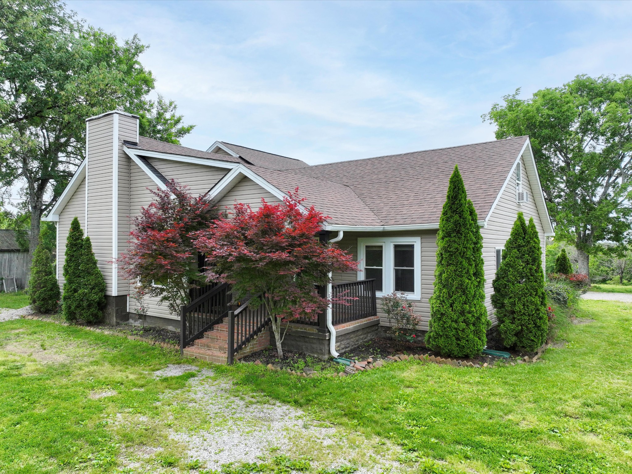 8913 Couchville Pike