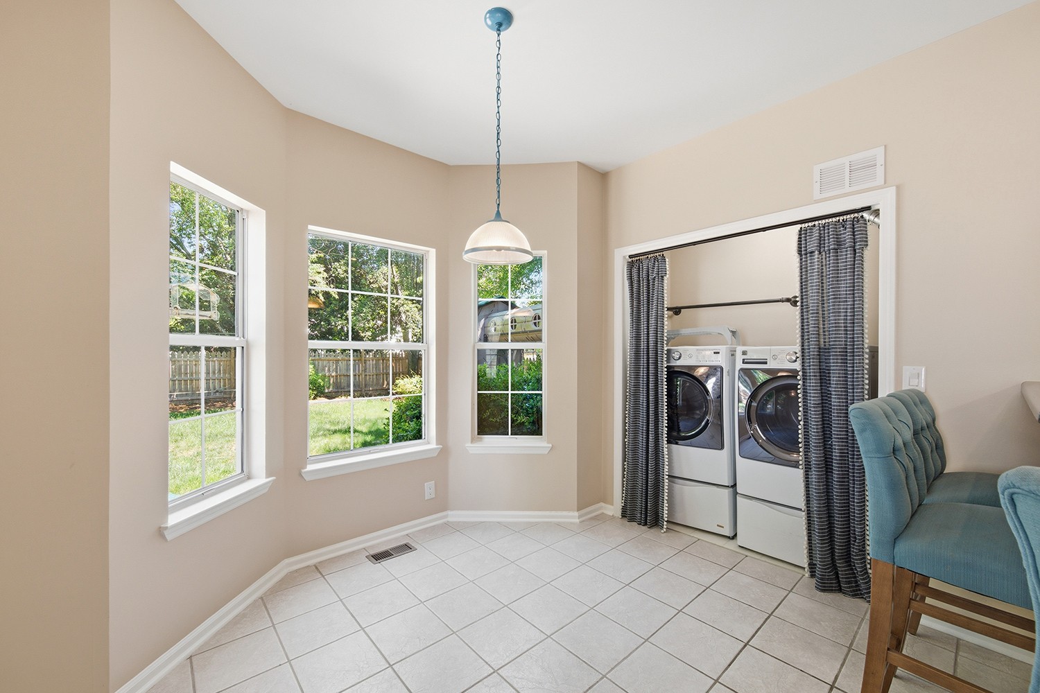 447 Essex Park Cir, Franklin TN 37069 3-bed home, photo 11 of 30