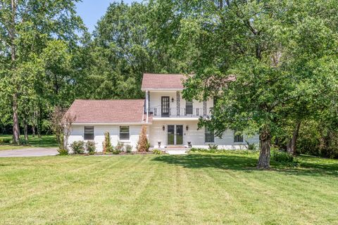 1303 General MacArthur Dr Brentwood TN 37027