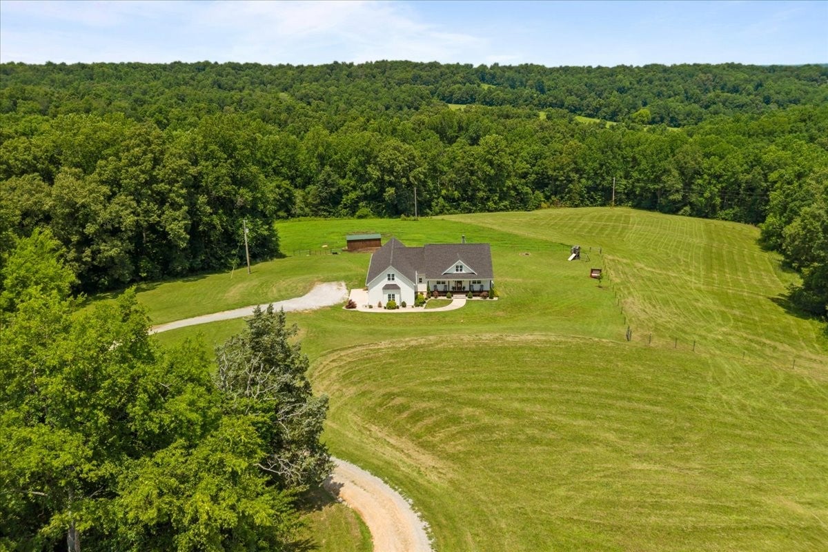 4251 Spring Valley Rd