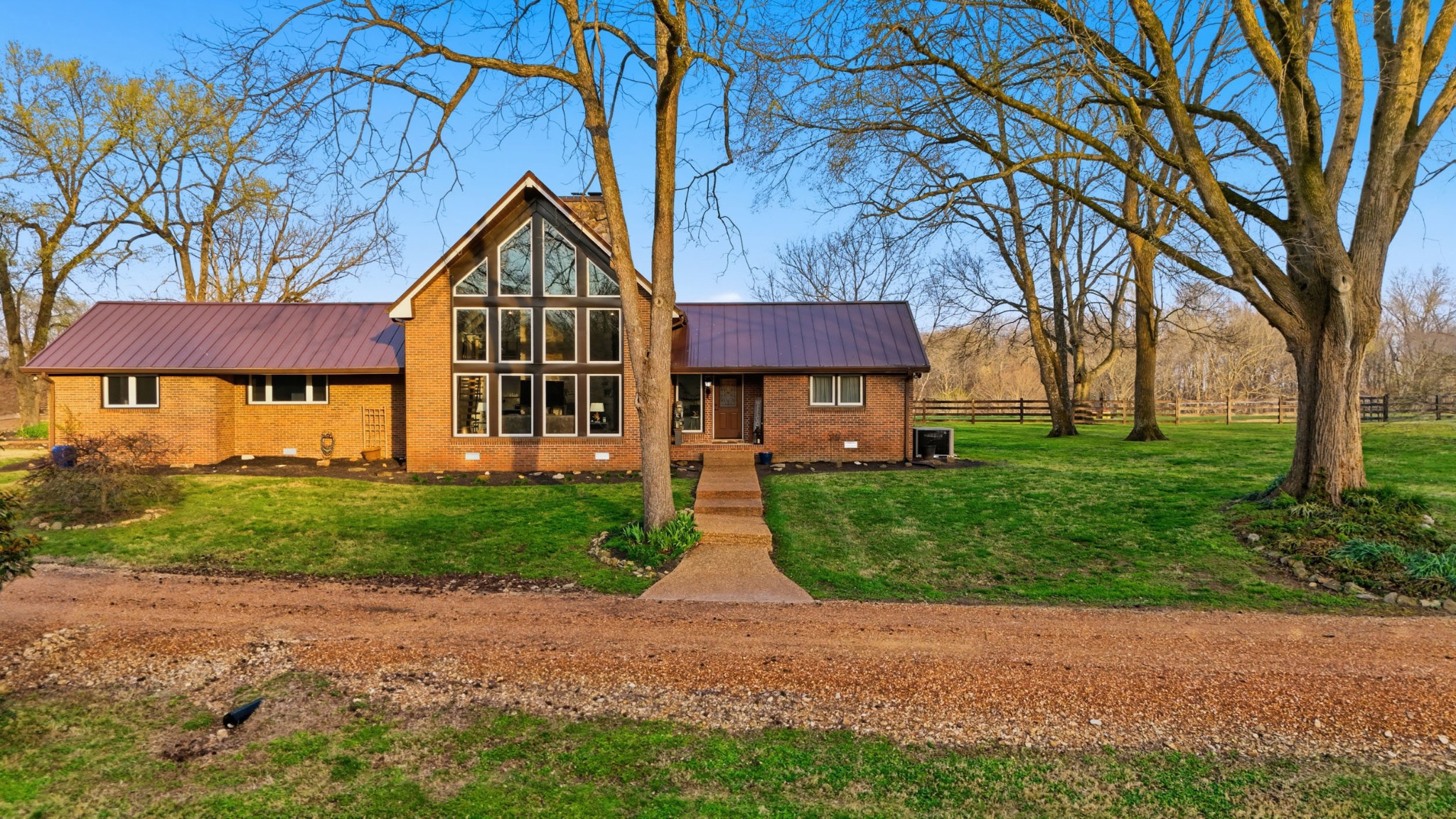 2830 Lockertsville Rd