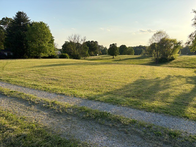 1804 Highway 52E E