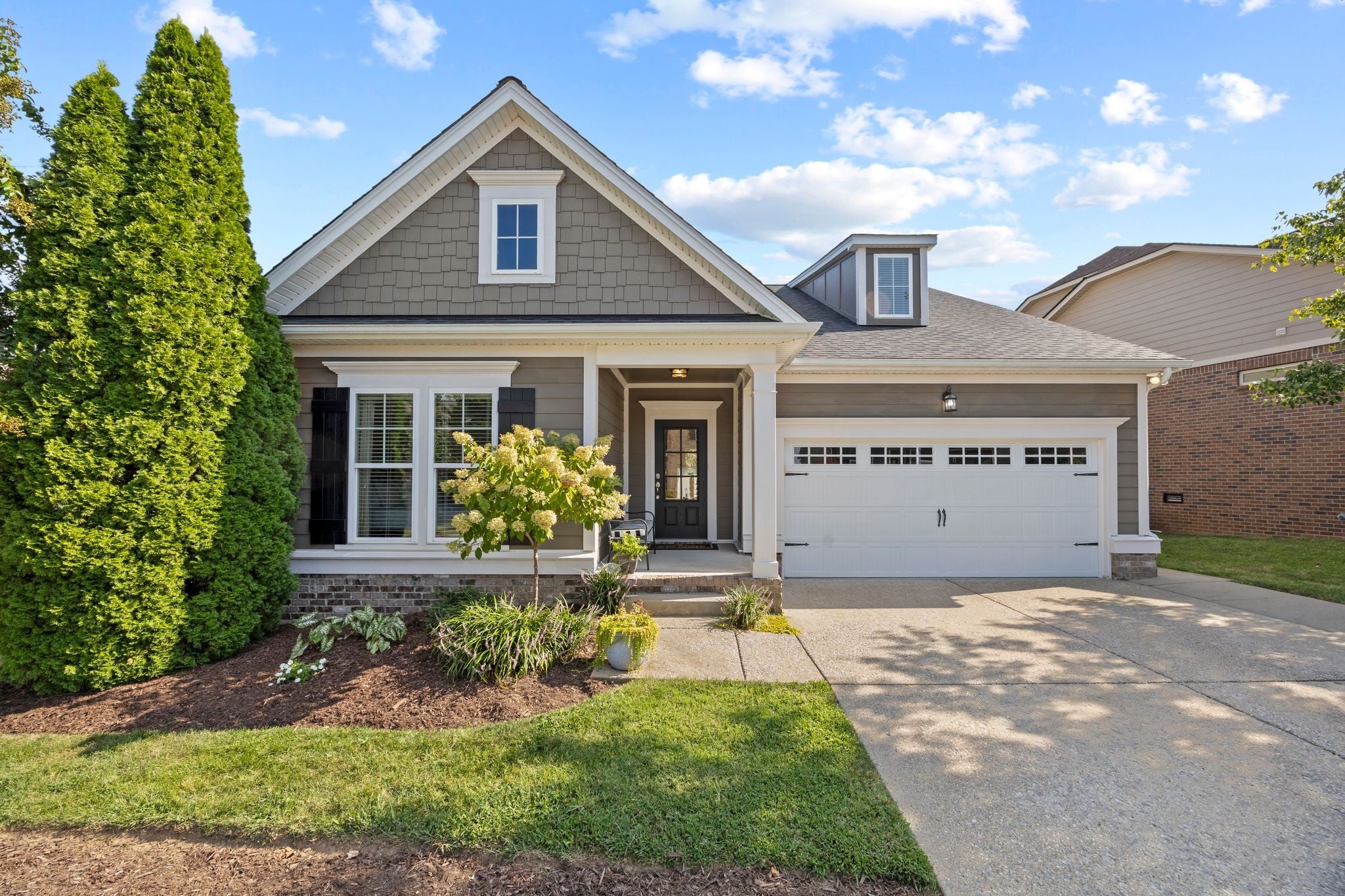 2626 Westerham Way