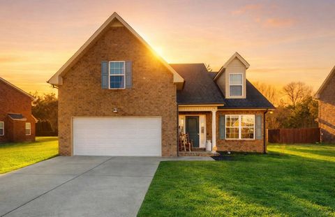 2415 Auldridge Dr Christiana TN 37037