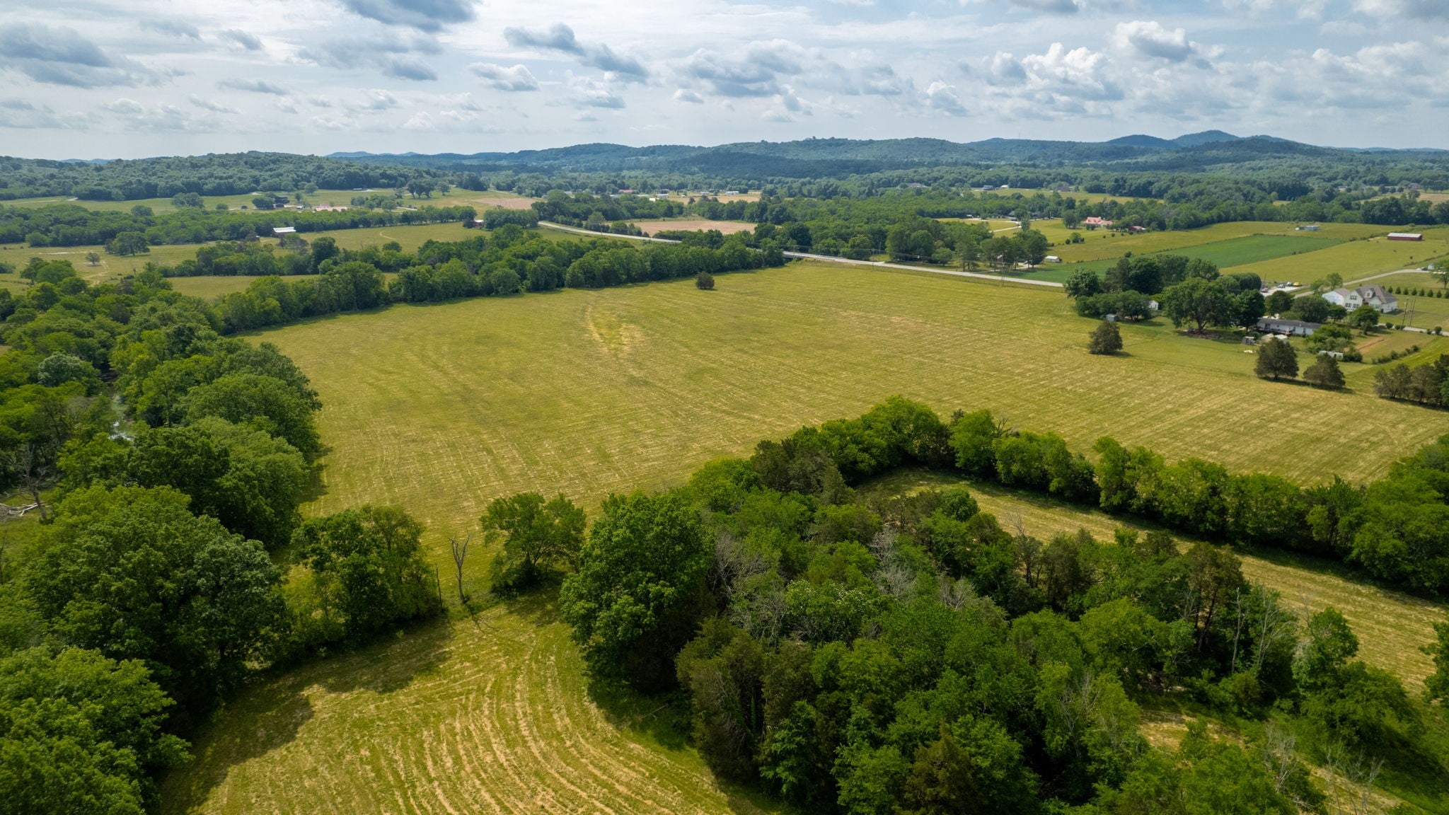 2393 Trousdale Ferry Pike