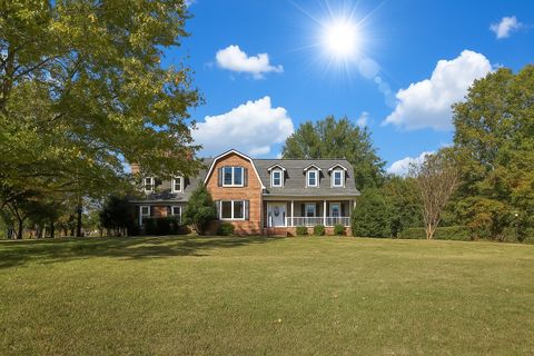 4026 Windland Dr Springfield TN 37172