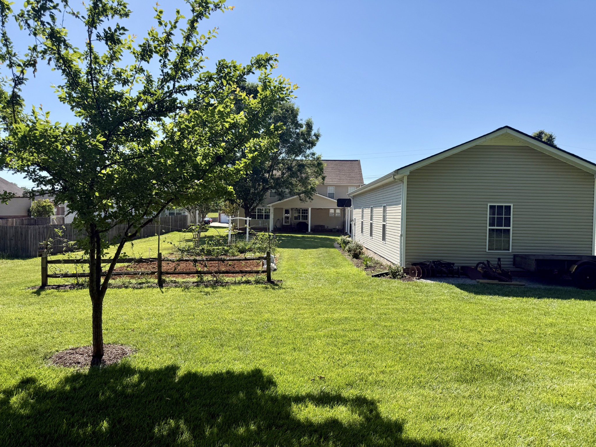 728 Winding Bluff Way