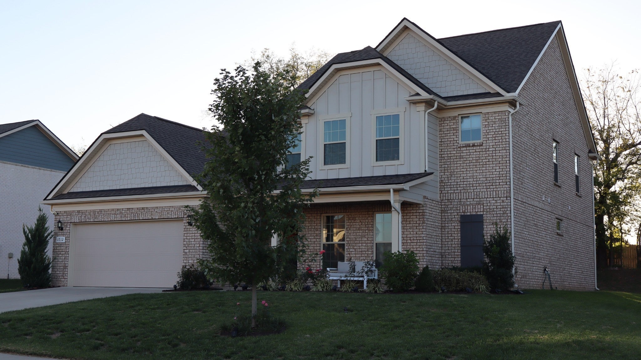 1712 Lantana Dr