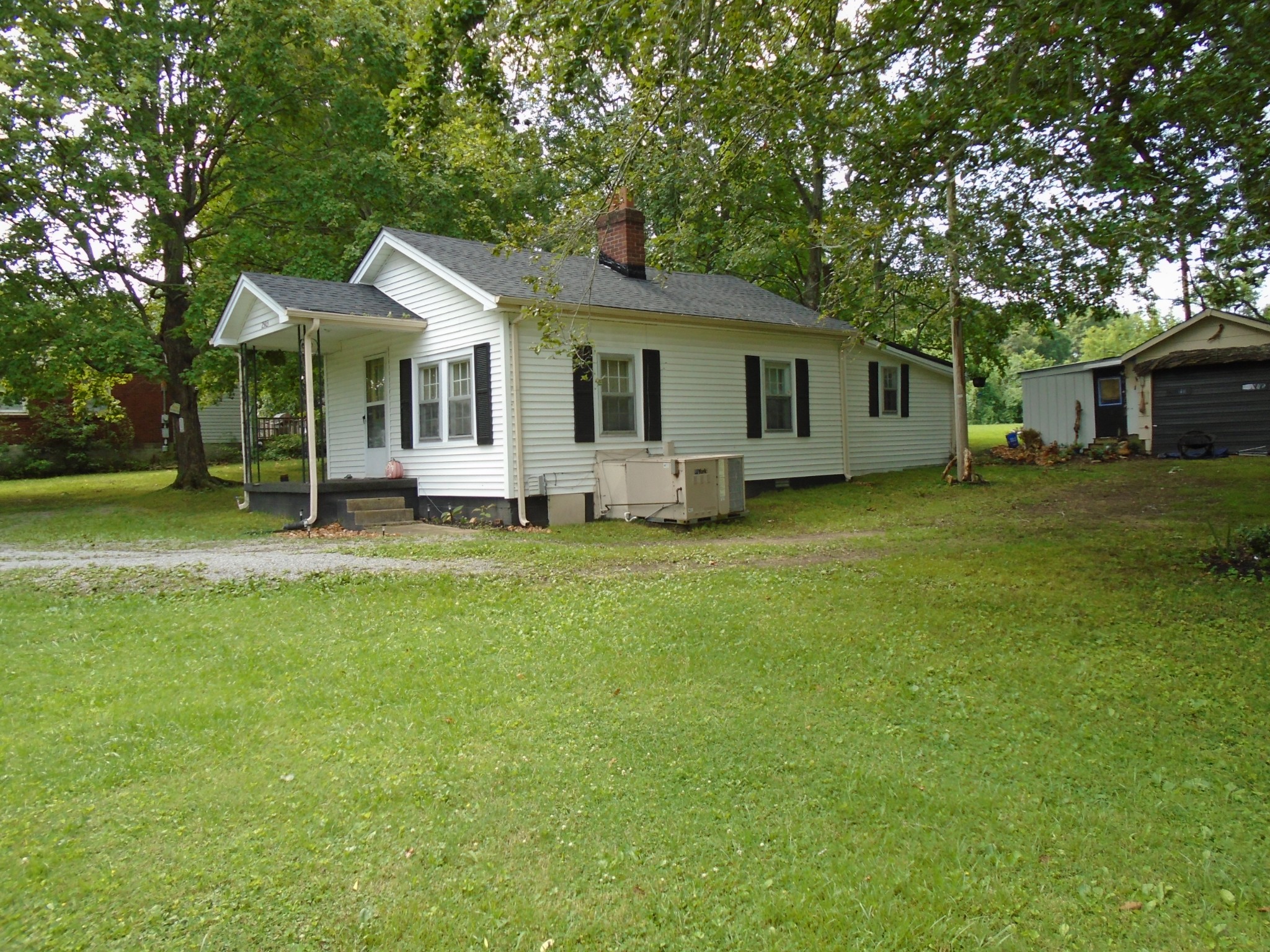 2503 Memorial Blvd