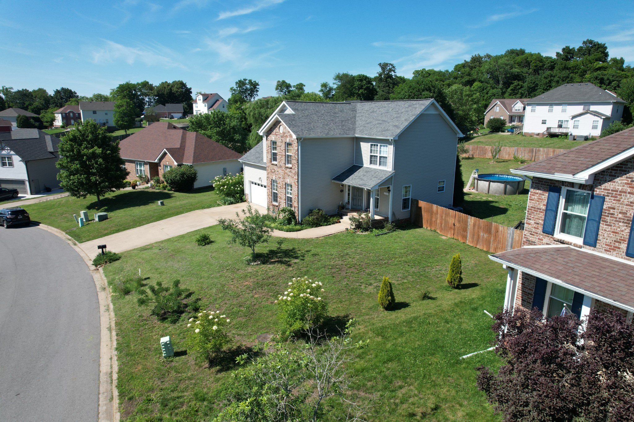 734 Cedar Grove Ct - Photo 3
