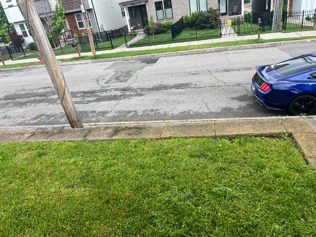 21 N Hill St